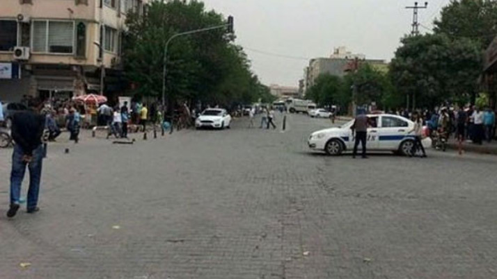 Midyat'ta bombalı araç alarmı!