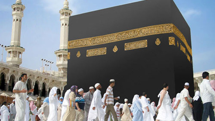 Hac izni olmayan yüzbinler Mekke'ye giremedi