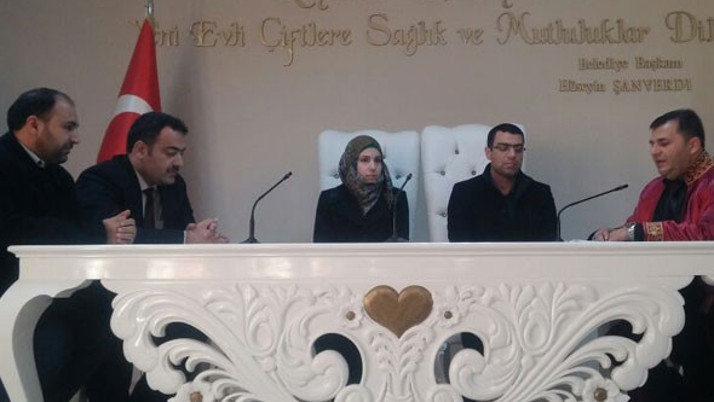 Düğün yapmak yerine yemin çocukları giydirdiler