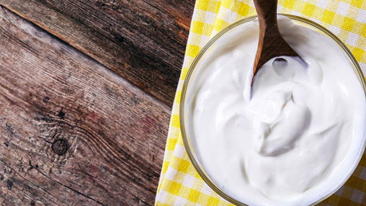 Yatmadan önce yenen yoğurt zayıflatıyor deniyordu ama...