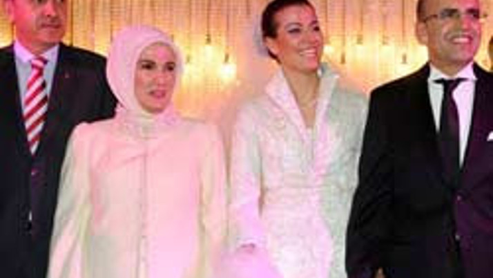 Erdoğan Şimşekten üç çocuk istedi