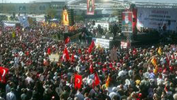 Kadıköy'de bazı yollar trafiğe kapalı