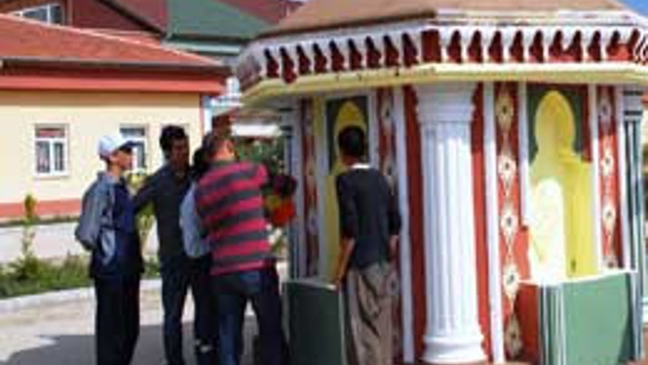 Burdurlu öğrencilerden örnek hareket