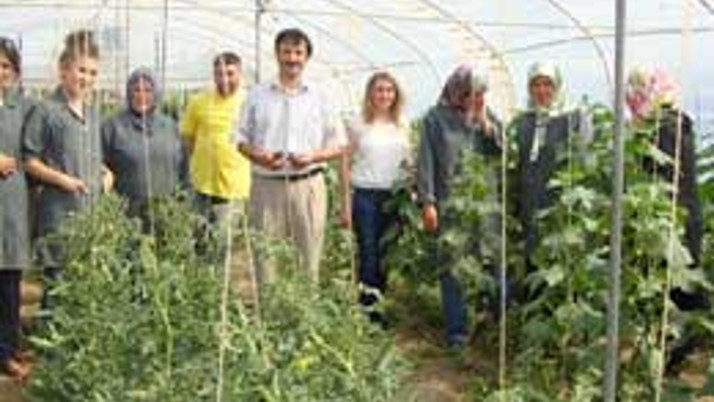 Çanakkale'de sebze yetiştirmeyi öğrendiler