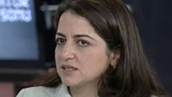 Vekilden canlı yayında Kürtçe türkü