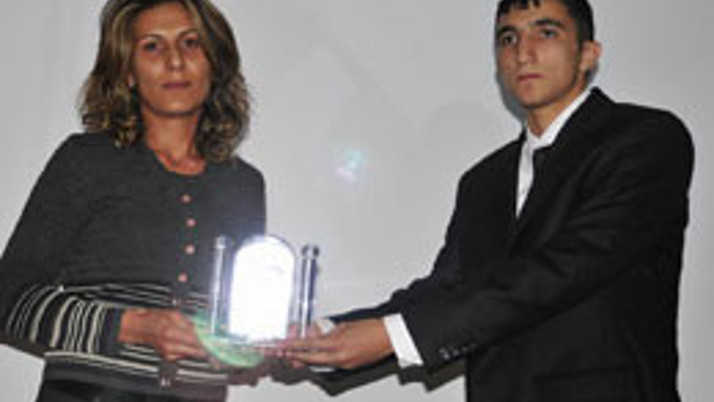 Kayseri'de şehit ailelerine ödül