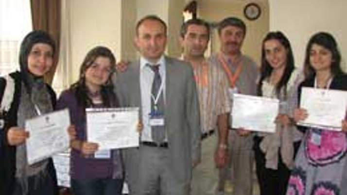 Amasya'da fen deneyleri kursu tamamlandı