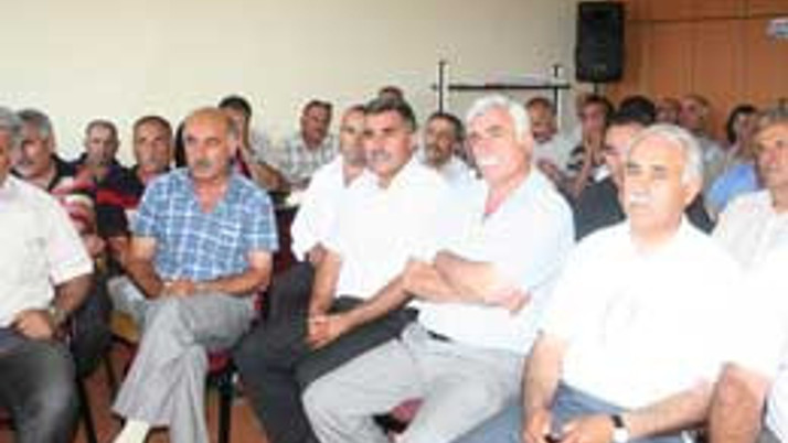 Erzincan'da CHP'ye toplu katılım