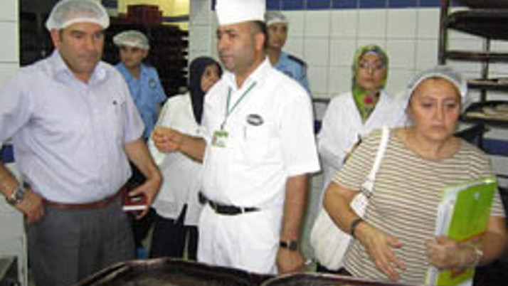 Selçuklu'da fırınlara zabıtadan baskın