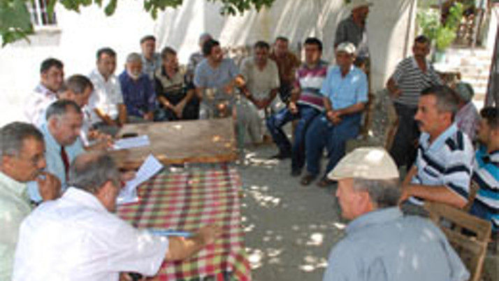 Damatlar köylünün sorunlarını dinledi