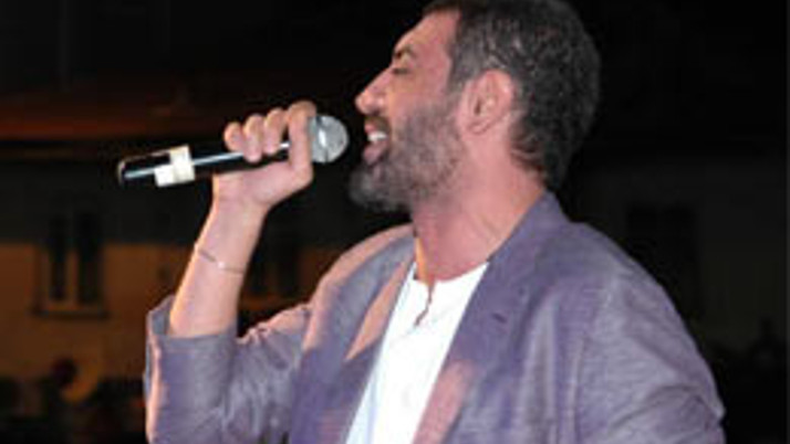 Hakan Altun Bucaklıları coşturdu