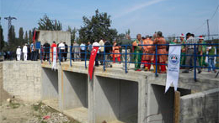 Selin yıktığı köprü yeniden yapıldı