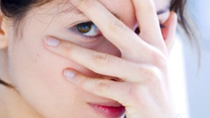 Utangaçlığa son veren sprey