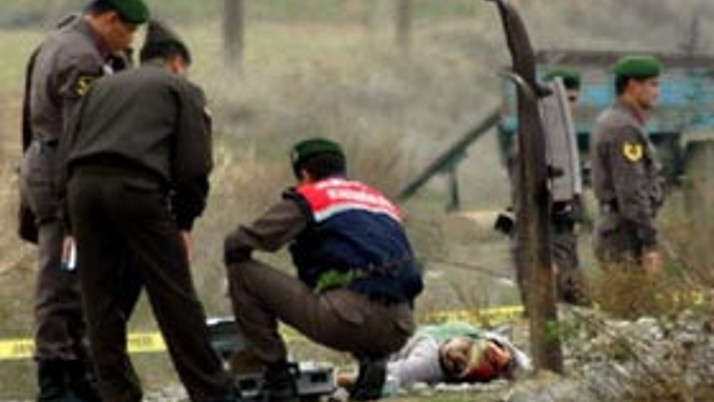 İki aile birbirine ölüm kustu