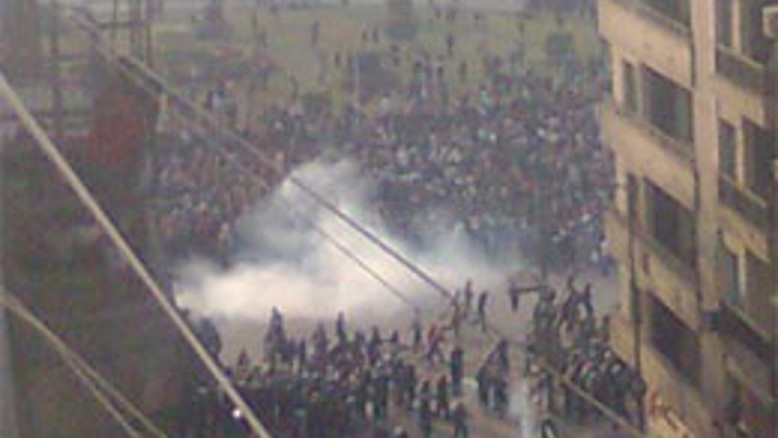 Mısır sokaklarında tansiyon yükseliyor! 