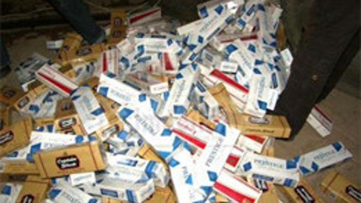 Bozüyük 'te 4 bin 512 paket kaçak sigara 