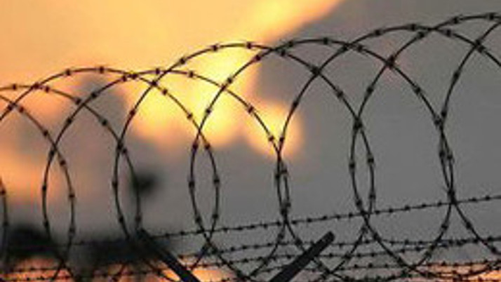 Tel örgü ısrarına Fransa'dan destek