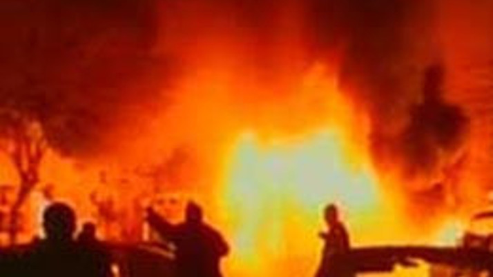 Bombalı araçlarla saldırı: 4 ölü 19 yaralı