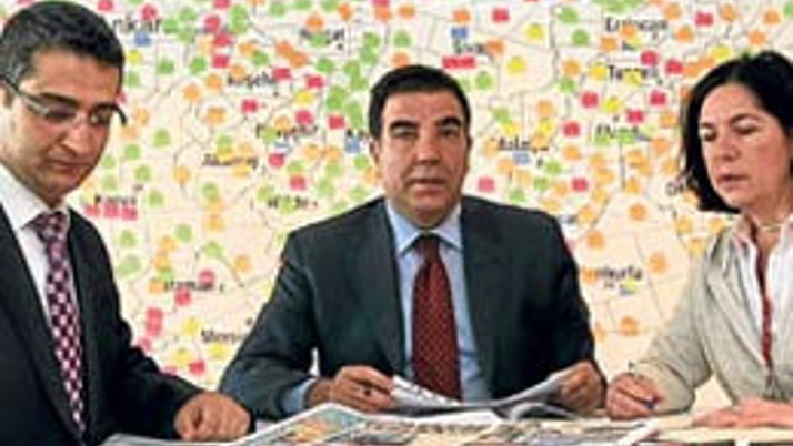 CHP'nin seçimlerde rakibi AK Parti değil