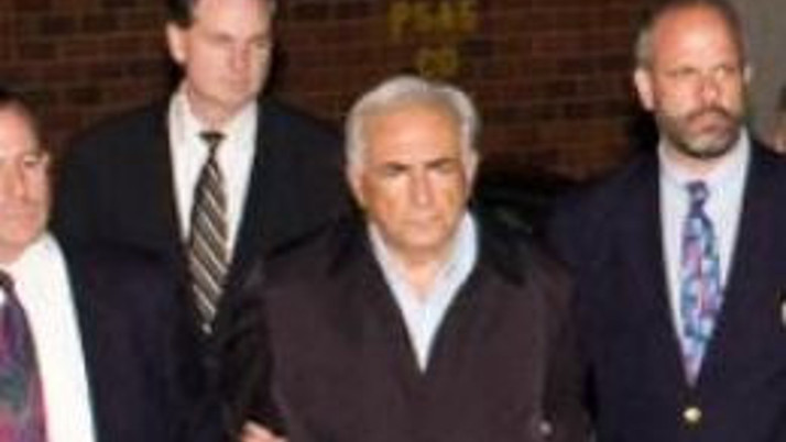 Strauss-Kahn'ı suçlayan otel görevlisi 'korkuyor'