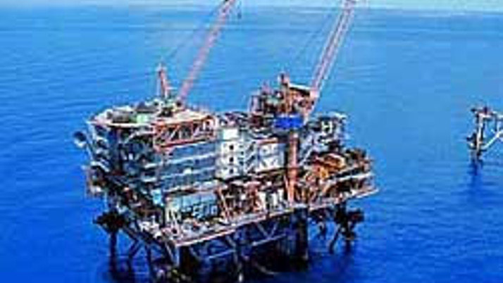 Petrol fiyatlarına Rus darbesi