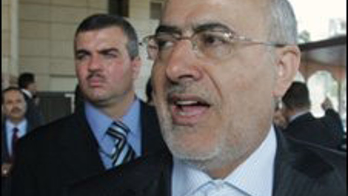 Sahte belge bakanlıktan etti... 