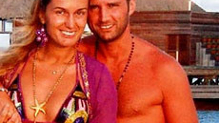 Tuğba Özaydan 10 sayfalık şiir