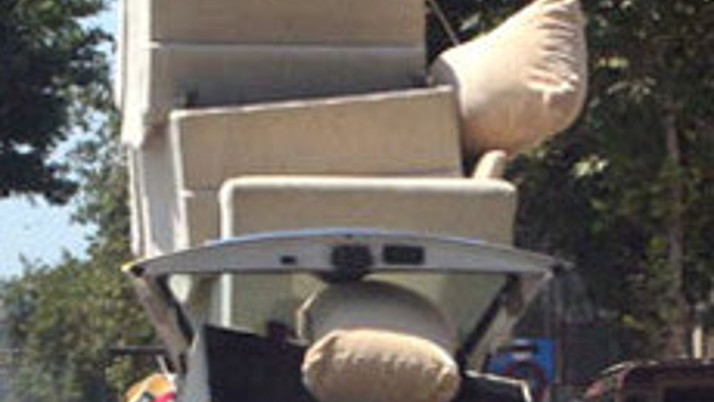 Bu eşyaları kim taşıyor?