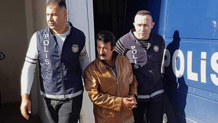 Komşusunun iç çamaşırlarını çaldı: "Aşk kurbanı oldum" dedi!