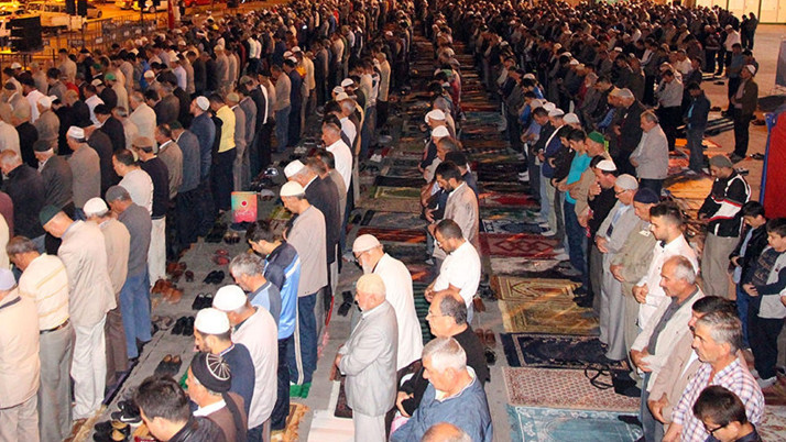 Erzurum bayram namazı saati! Diyanet Erzurum Kurban bayramı namaz vakti