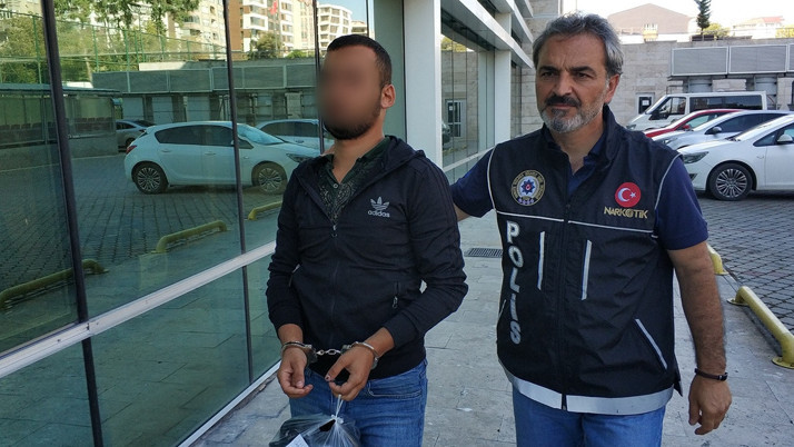 Samsun'da uyuşturucu operasyonu! 2 gözaltı