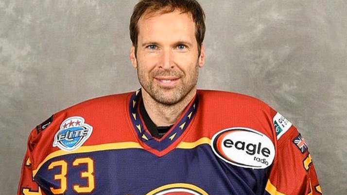 Petr Cech, buz hokeyi takımına transfer oldu