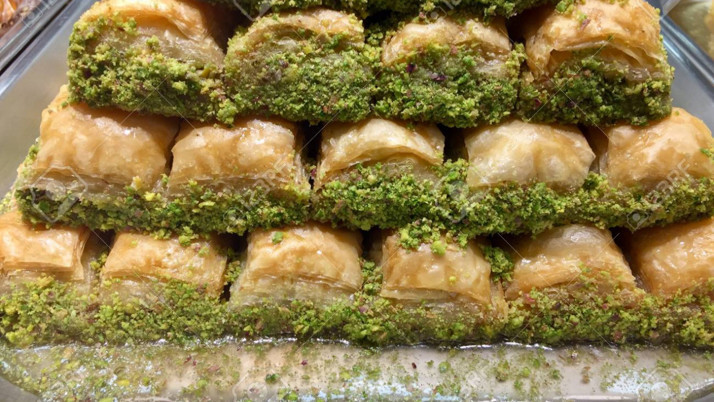 Tatlı üreticileri kallavi zamdan rahatsız! Yılbaşından bu yana fıstığa yüzde 64 zam