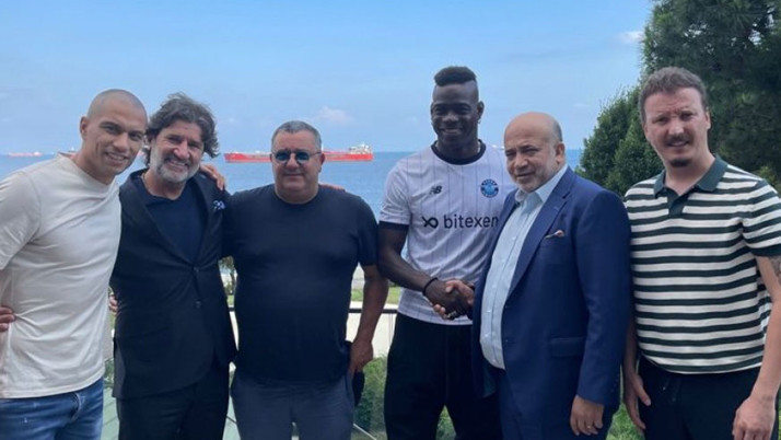 Mario Balotelli Adana Demirspor'da