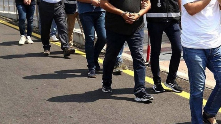 Mersin ve Hatay'da tefecilere flaş operasyon: 16 kişi gözaltına alındı