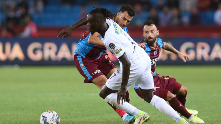 Trabzonspor, sahasında Kasımpaşa ile 0-0 berabere kaldı