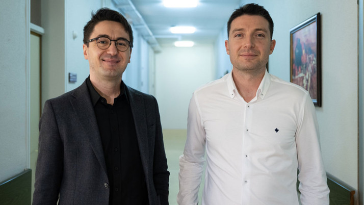 Türk hekimler, göz çukurundan girip yaptıkları beyin ameliyatıyla dünya literatürüne girdi