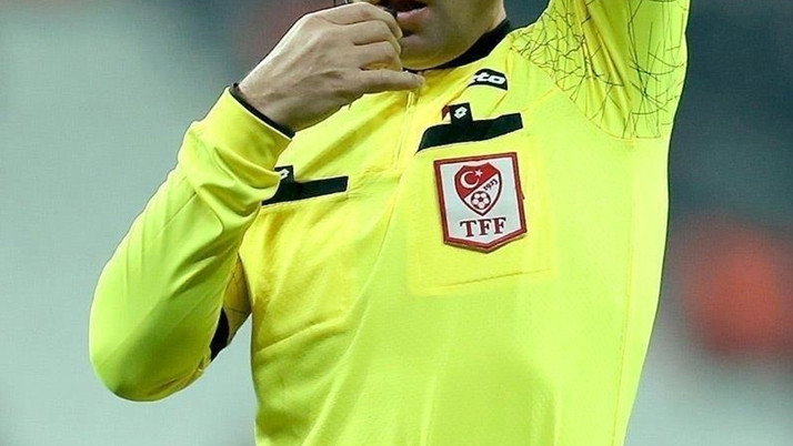 Süper Lig'de ilk hafta maçlarını yönetecek hakemler açıklandı