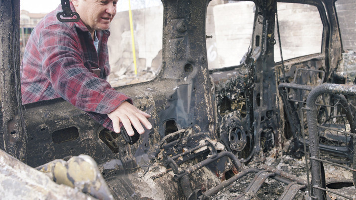 Los Angeles'ta yeni yangın çıktı!  Birkaç saatte 2 bin hektarlık alana yayıldı