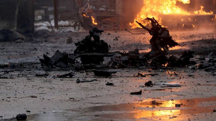 Suriye'nin Münbiç ilçesinde bomba yüklü araçla düzenlenen terör saldırısında 17 sivil öldü