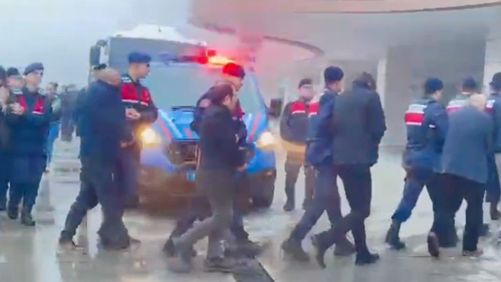 Organize dolandırıcı suç örgütlerine yönelik "HÜCRE-8" operasyonlarında 64 şüpheli yakalandı