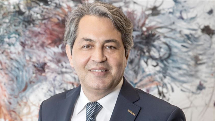 Yapı Kredi para transferinde sunduğu 'Ödeme İste' hizmetini geliştiriyor