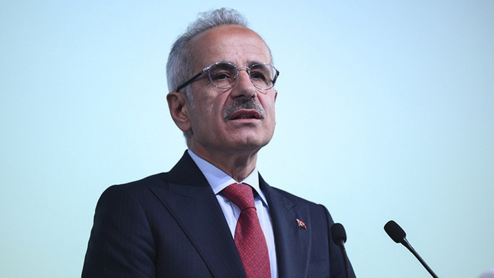 Bakan Uraloğlu, Türksat 6A'nın uzaydaki ilk test yayınını tamamlamasını değerlendirdi