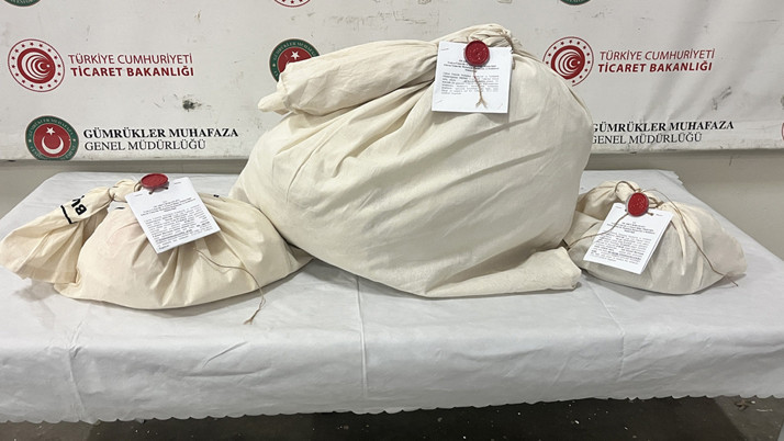 Kapıkule'de 4 kilo 318 gram uyuşturucu ele geçirildi