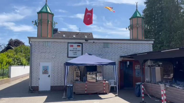 Almanya'da camilere yönelik saldırılar devam ediyor