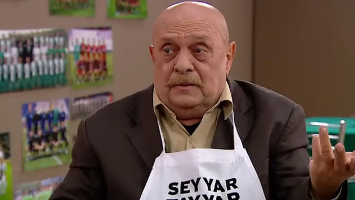 Oyuncu Emin Gümüşkaya için Bursa Devlet Tiyatrosu'nda tören düzenlendi