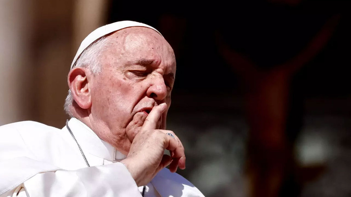 Vatikan: Papa Franciscus'un durumu kritik