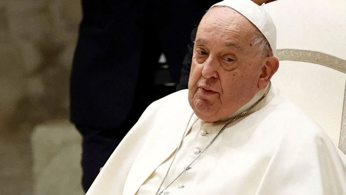 Vatikan: Papa'nın sağlık durumunda iyileşme gözlemleniyor
