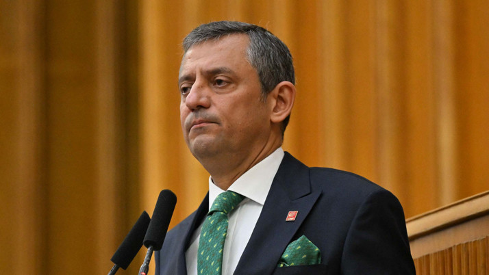 Özgür Özel'den 'sahte diploma' açıklaması: Erdoğan'ın diplomasının olmadığı açık