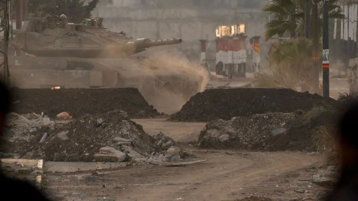 Mısır ve Suudi Arabistan İsrail'in Suriye'ye saldırılarını kınadı